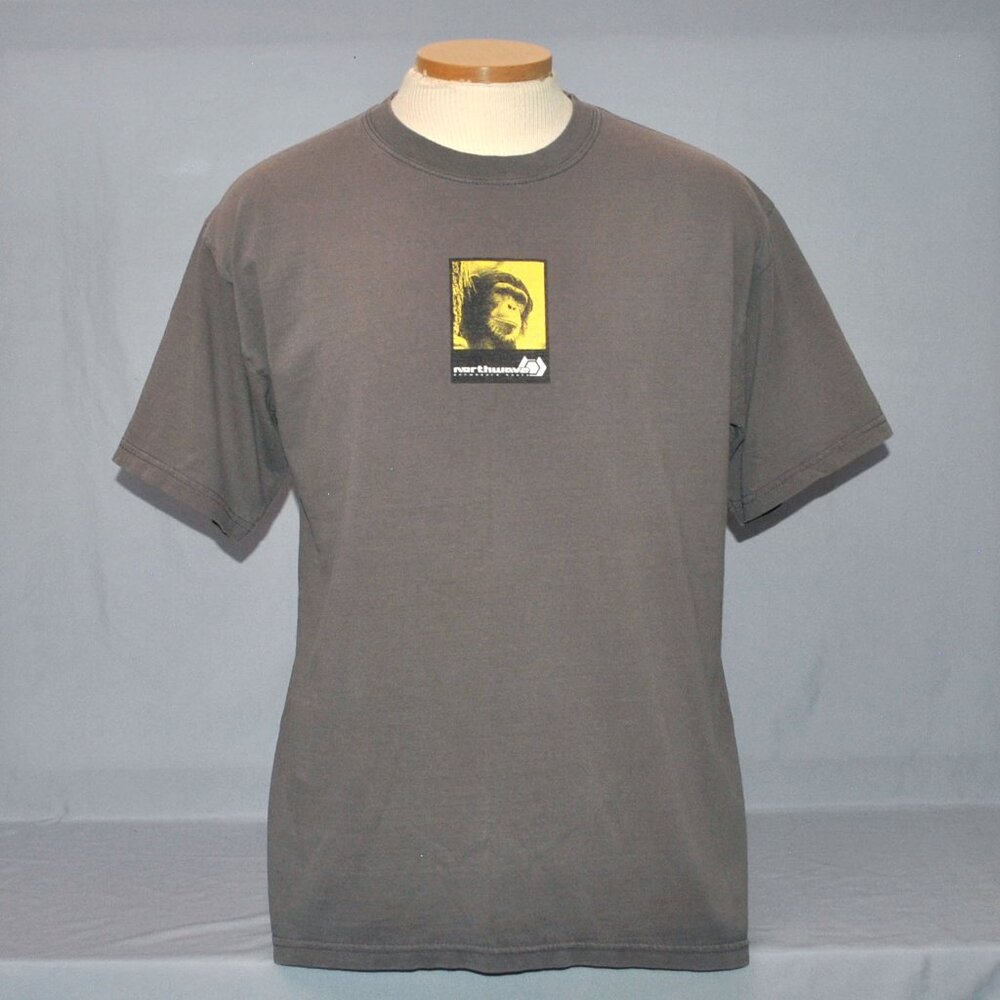 Vintage Northwave Snowboarding T-shirt Size Large Gray Short Sleeve Logo Tee